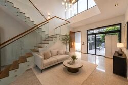 Wellington Circle (D27), Terrace #605900801